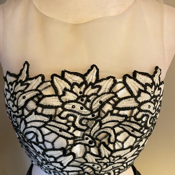 Jovani Skirt Set Black/White - Picture 4 of 6